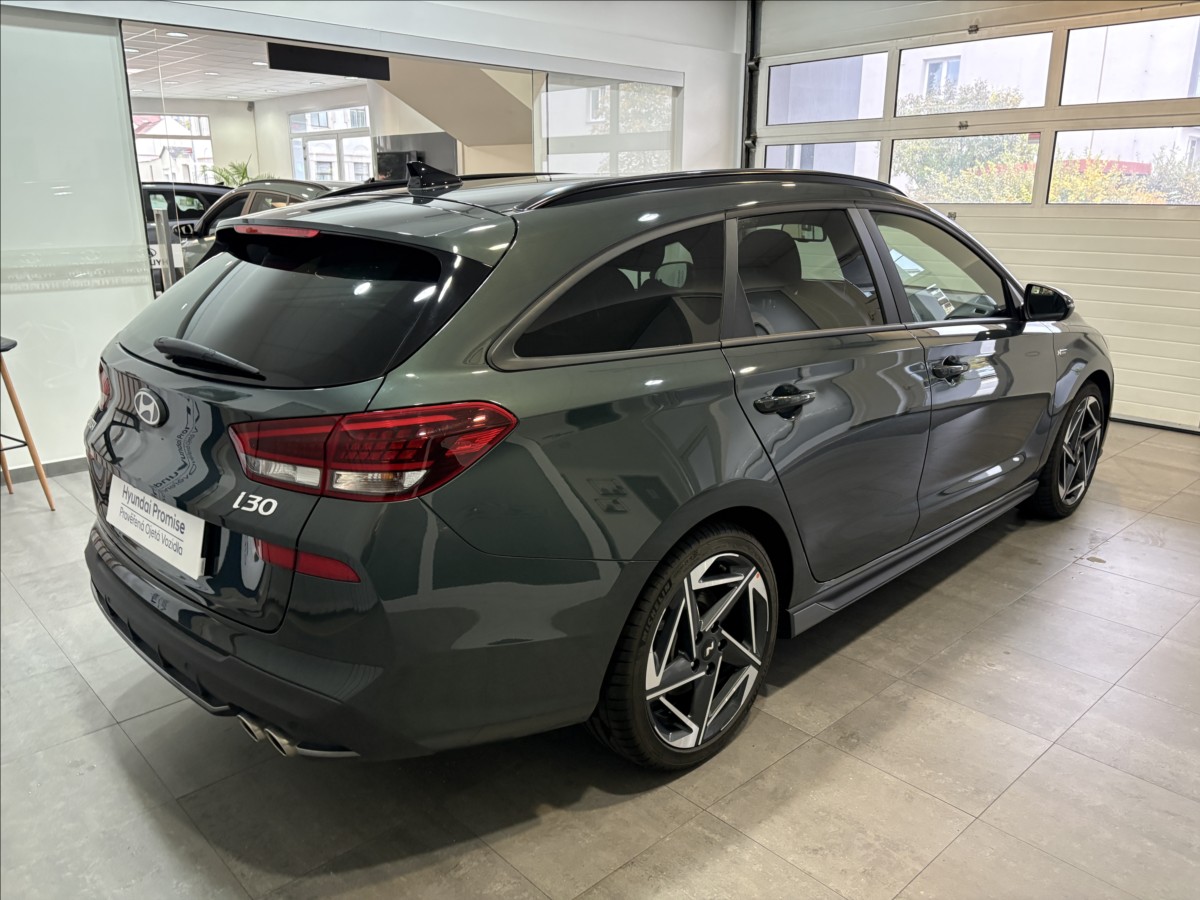 hyundai-i30-1-5-t-gdi-mt-n-line - 4