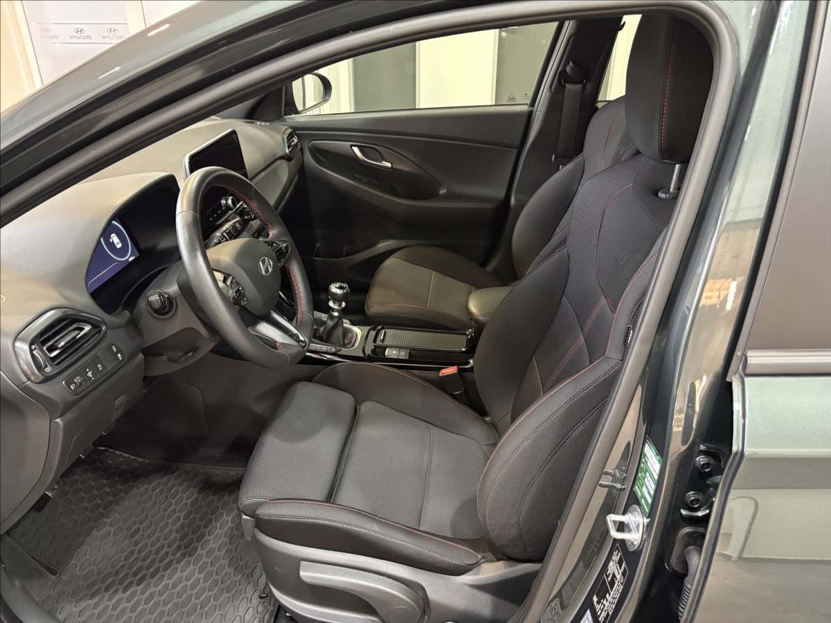 hyundai-i30-1-5-t-gdi-mt-n-line - 7