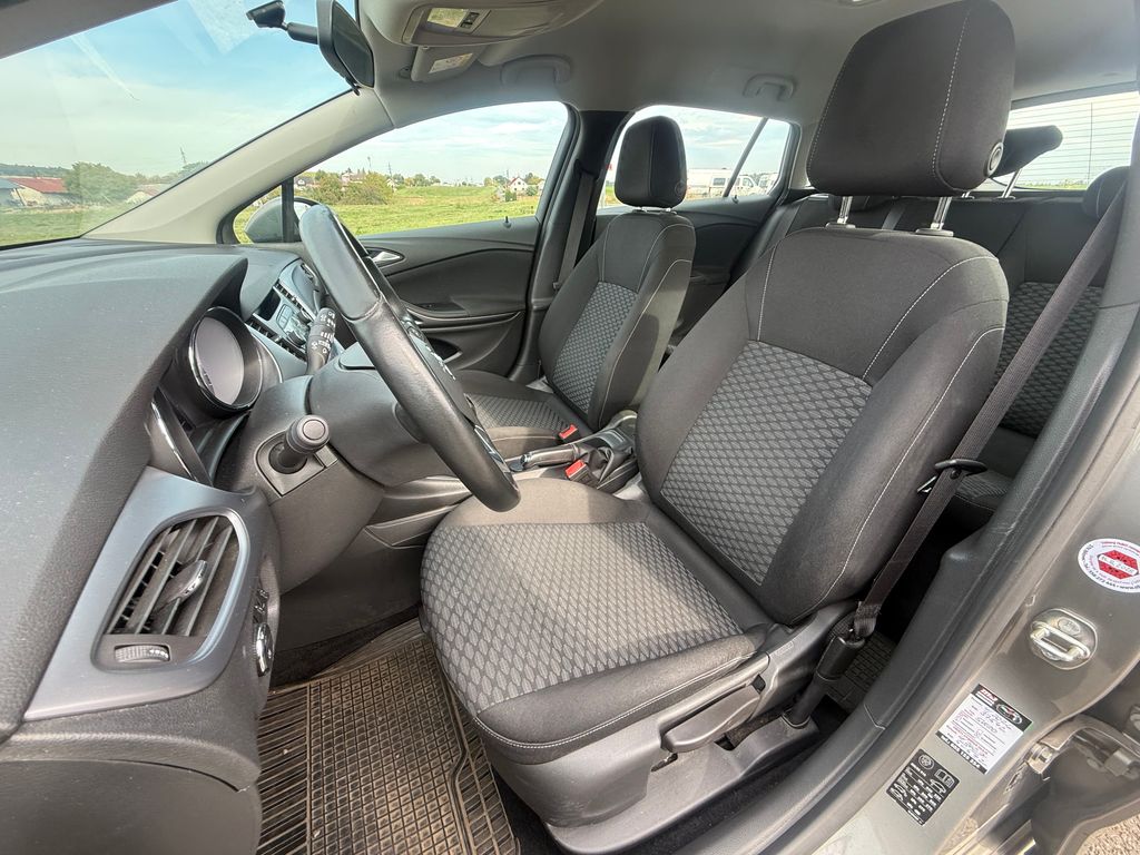 opel-astra-sports-tourer-1-6-tdi-54000km - 9