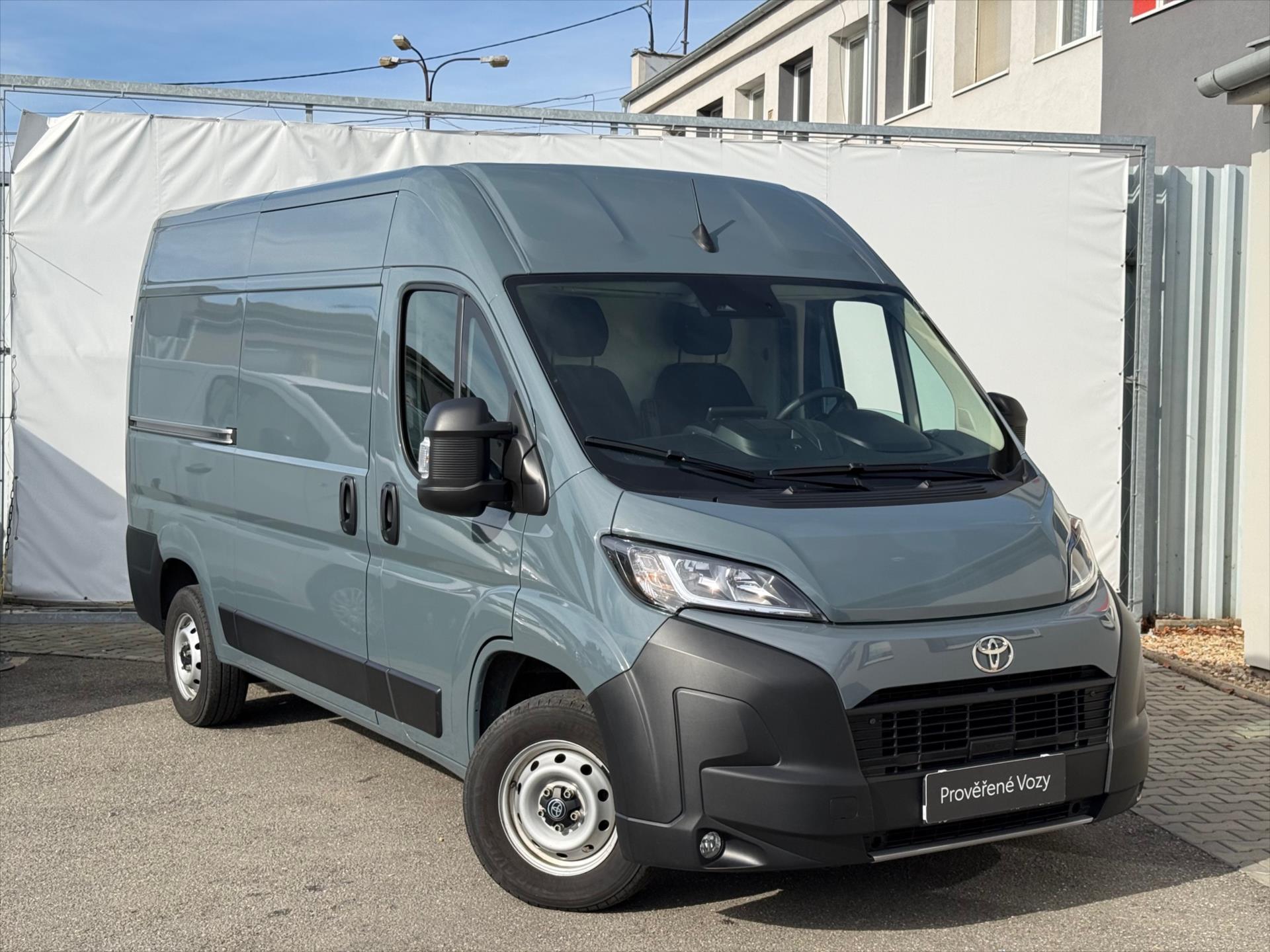 toyota-proace-2-2-l2h2-active-multimedia-max - 1