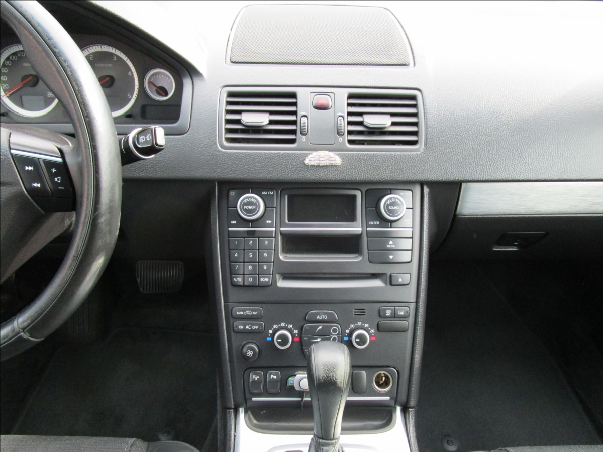volvo-xc90-2-4-d5-awd-automat-7-mist - 8