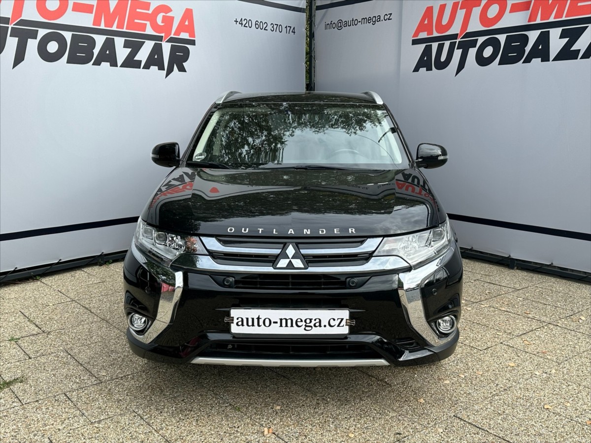 mitsubishi-outlander-2-0-phev-4x4-cz - 1