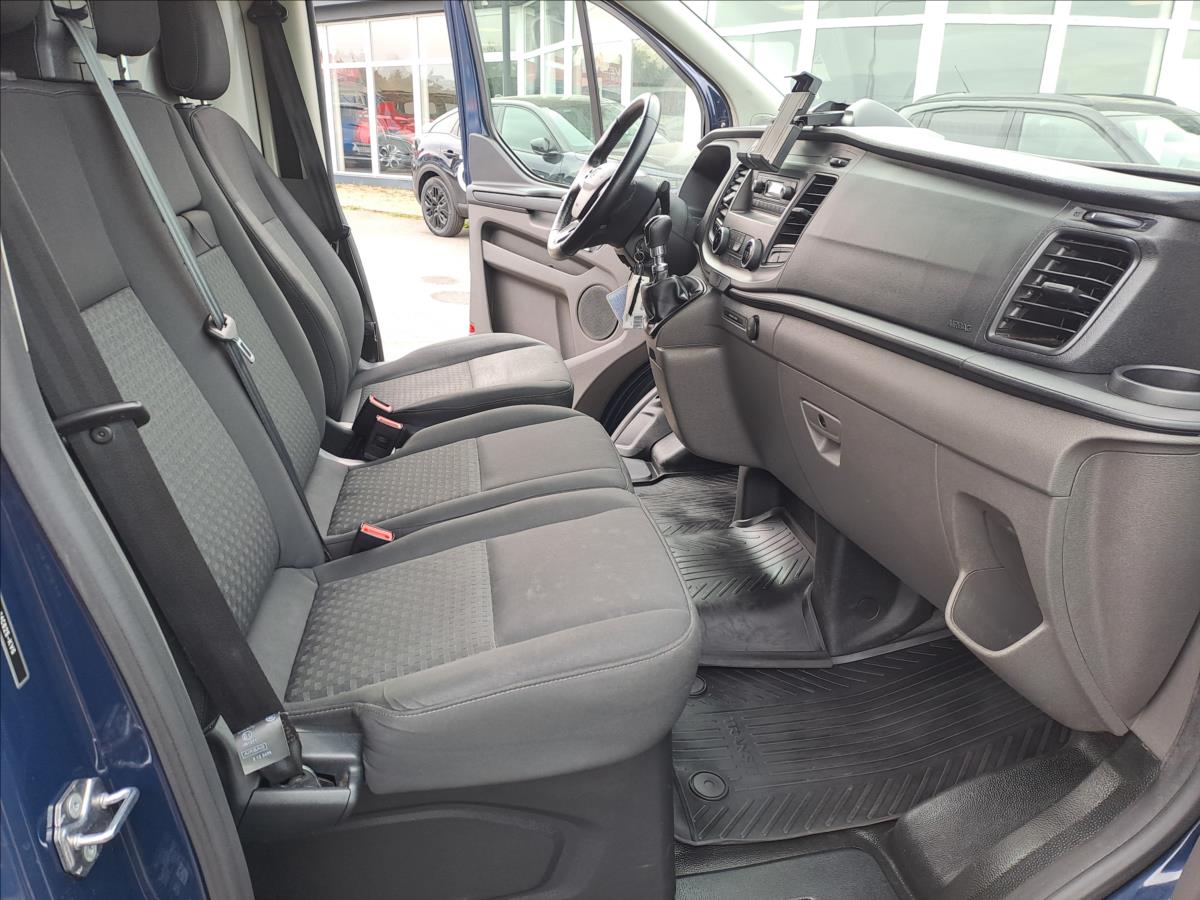 ford-transit-custom-2-0-tdci-1-majitel-koupeno-cz - 5