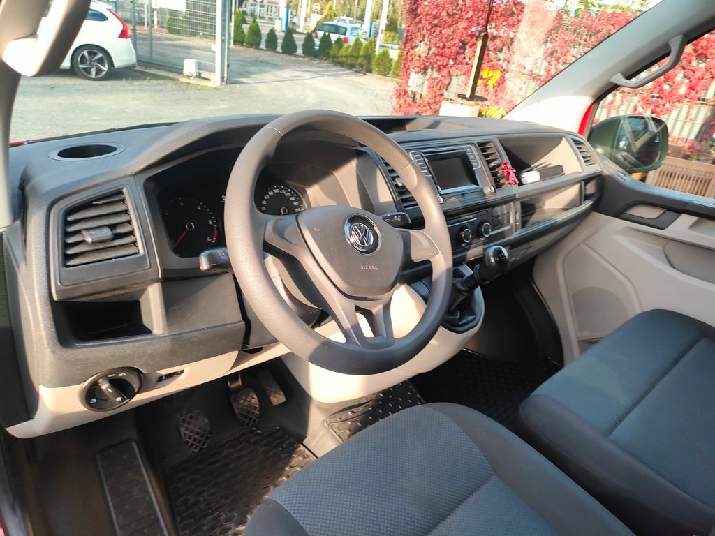 volkswagen-jetta - 7