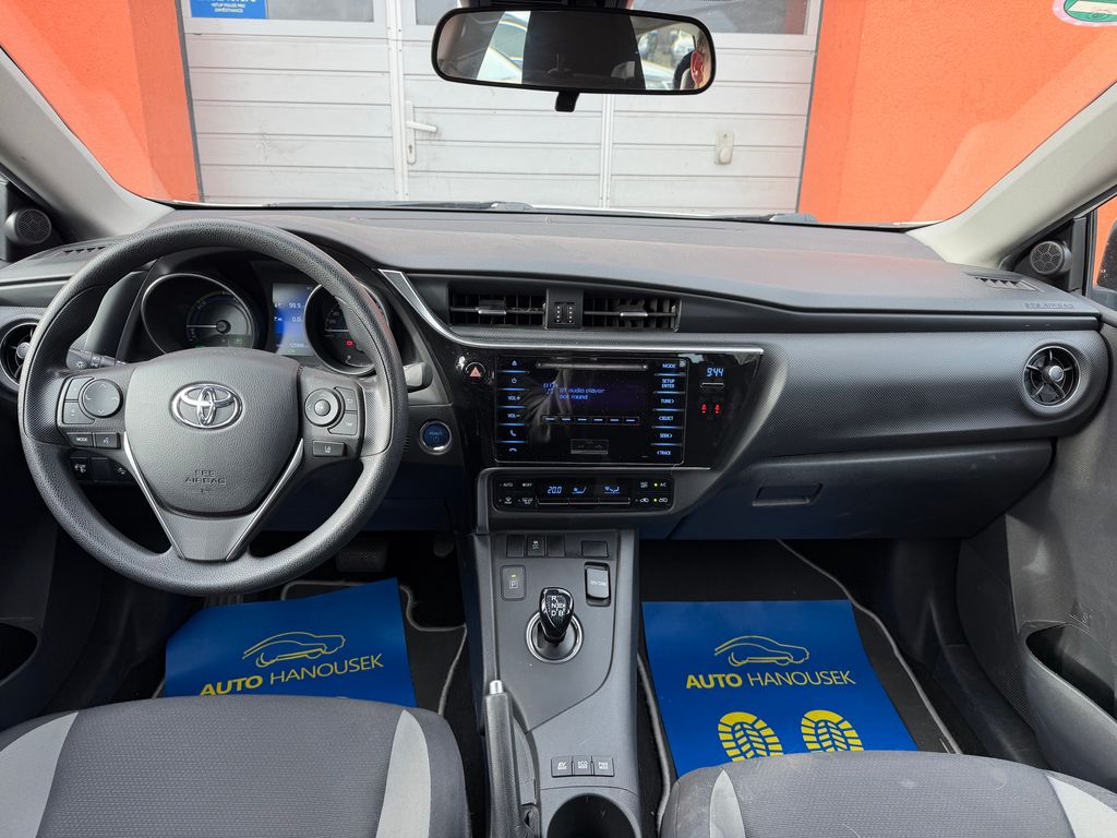 toyota-auris-1-8-e-cvt-automat - 7