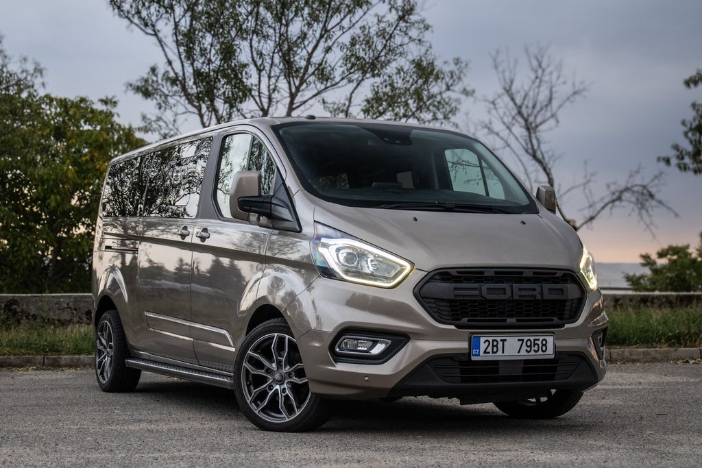 ford-tourneo-custom - 2