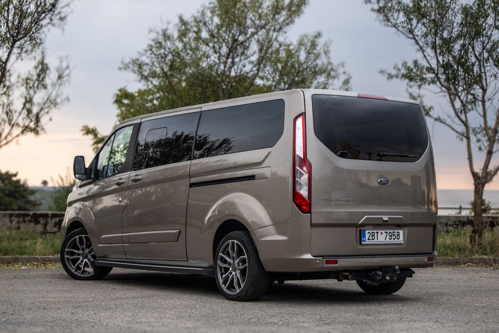 ford-tourneo-custom - 6