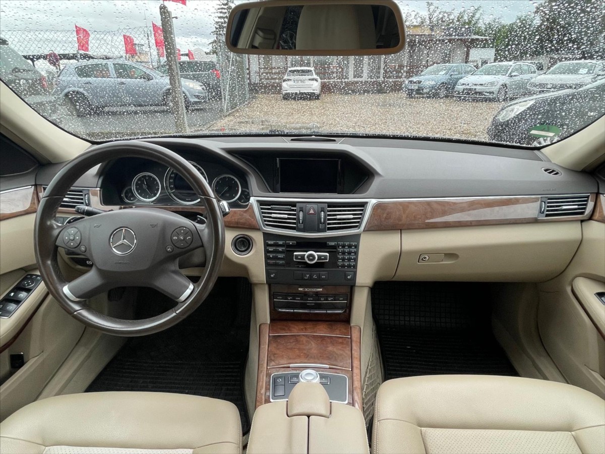 mercedes-benz-tridy-e-2-1-250cdi-4matic - 6
