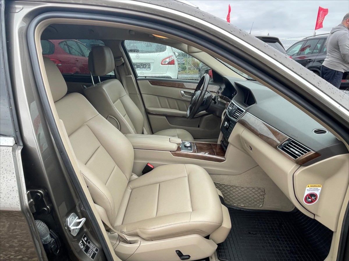 mercedes-benz-tridy-e-2-1-250cdi-4matic - 9
