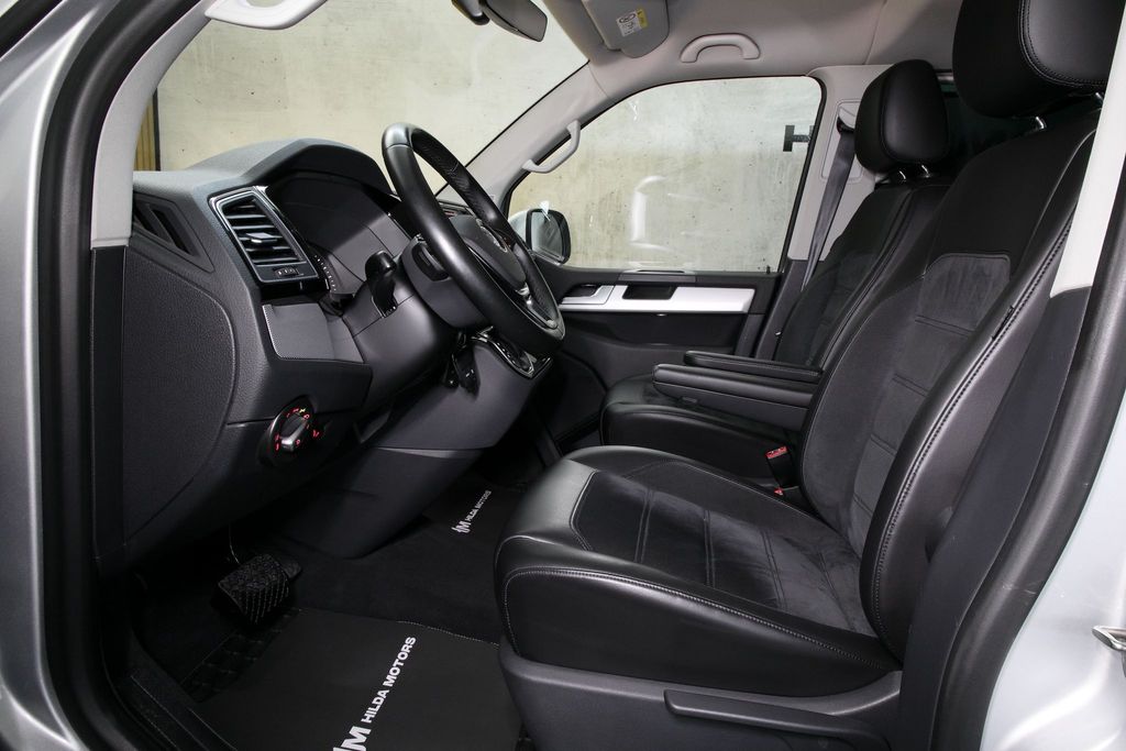 volkswagen-multivan-2-0tdi-146kw-dsg-4x4-highline - 9