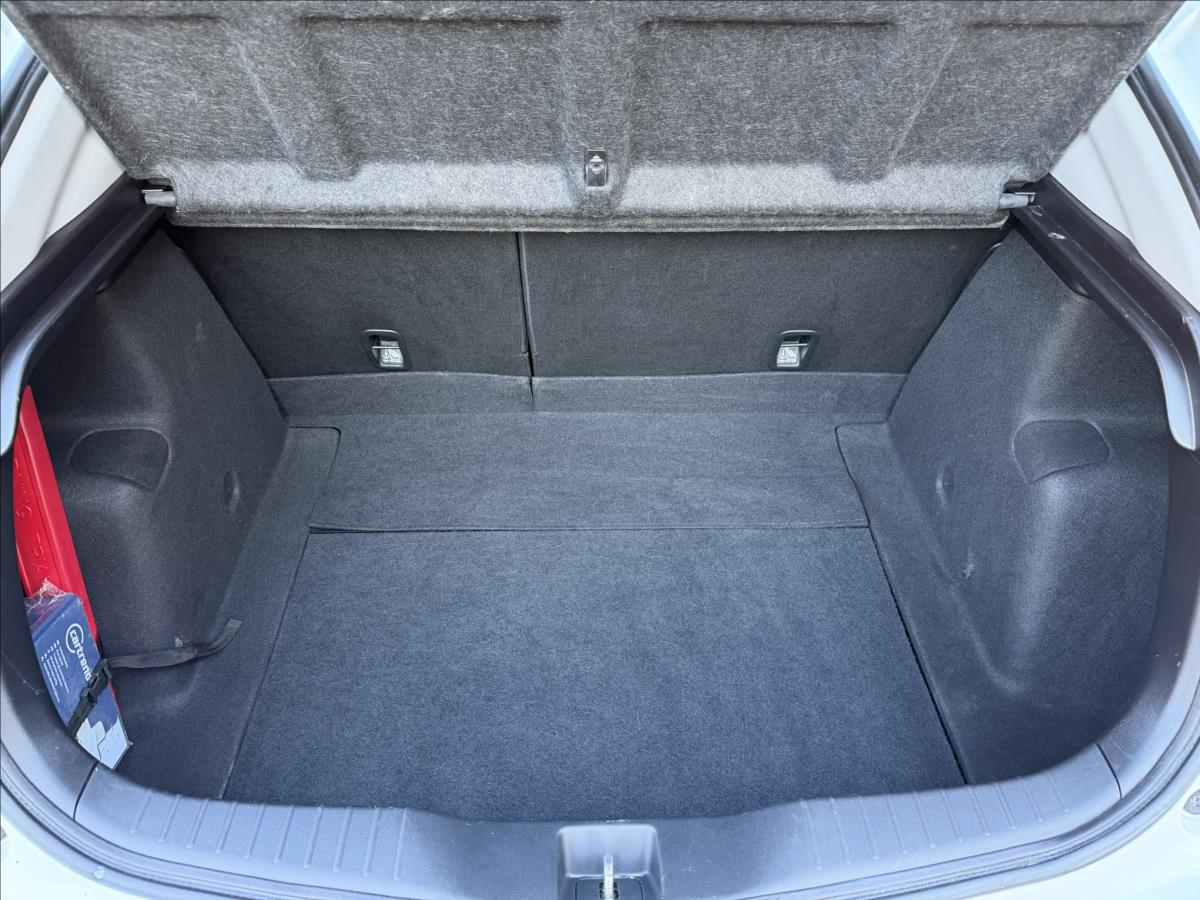 honda-civic-1-8-i-vtec-comfort - 4