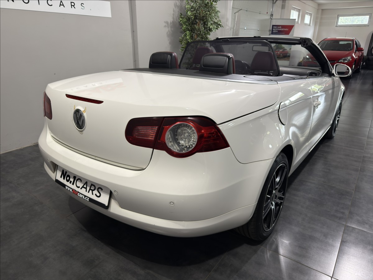 volkswagen-eos-2-0-fsi-cervena-kuze-bi-xen - 4