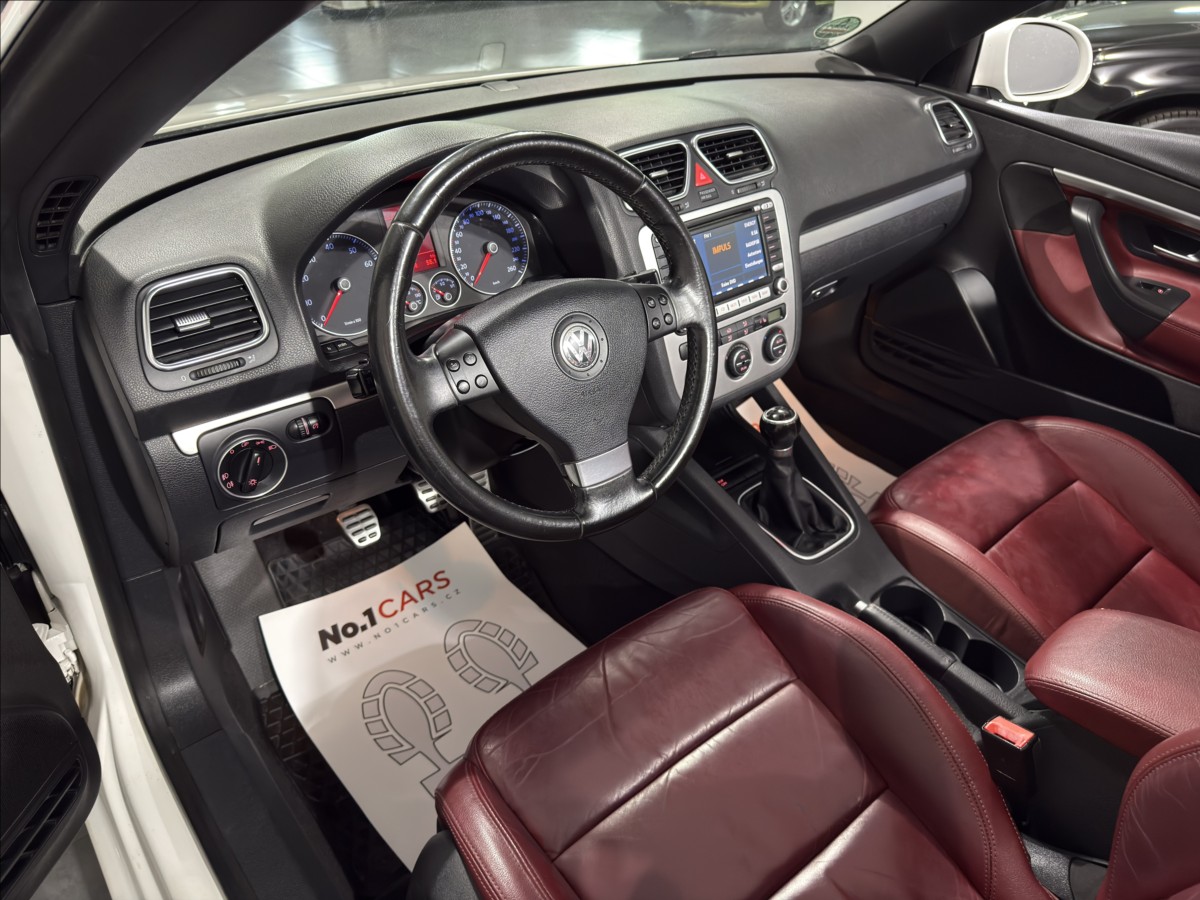 volkswagen-eos-2-0-fsi-cervena-kuze-bi-xen - 7
