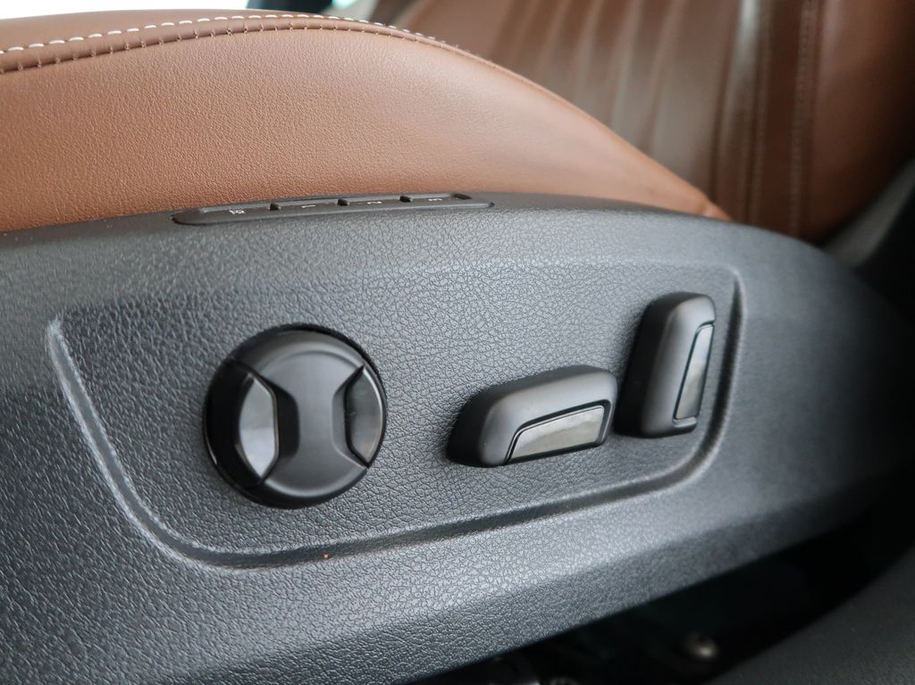 skoda-superb-1-5-tsi-laurin-klement-cz-1maj - 9