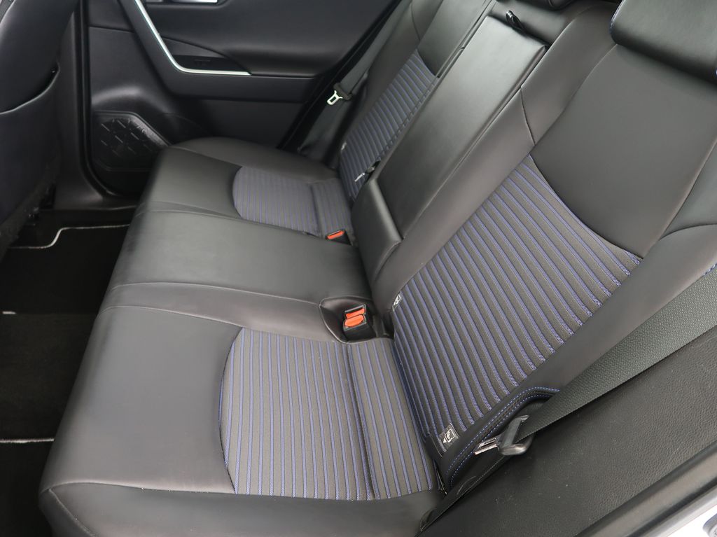 toyota-rav4-2-5hybrid-selection-cz-1maj - 9