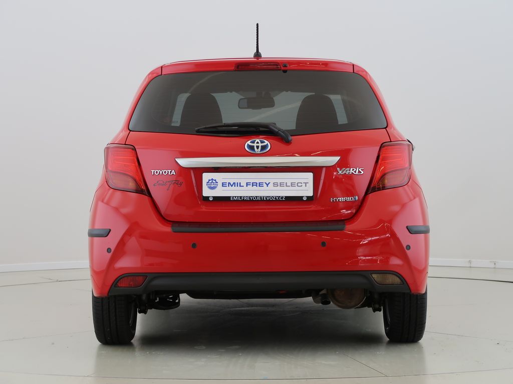toyota-yaris-1-5hybrid-active-cz - 5