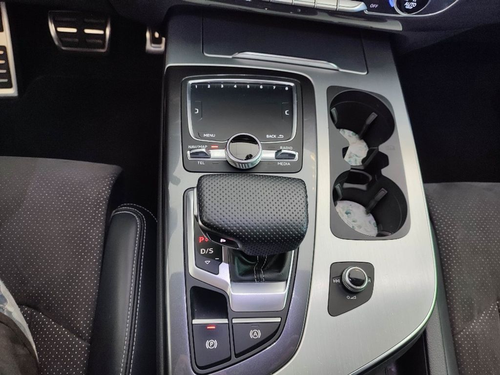 audi-q7-3-0tdi-200kw-cr-topstav - 9