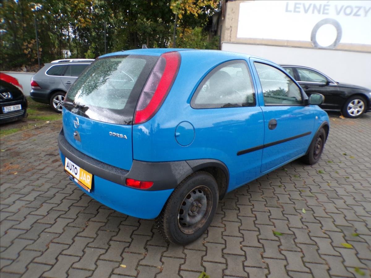 opel-corsa-1-0-i-posilovac-rizeni - 4