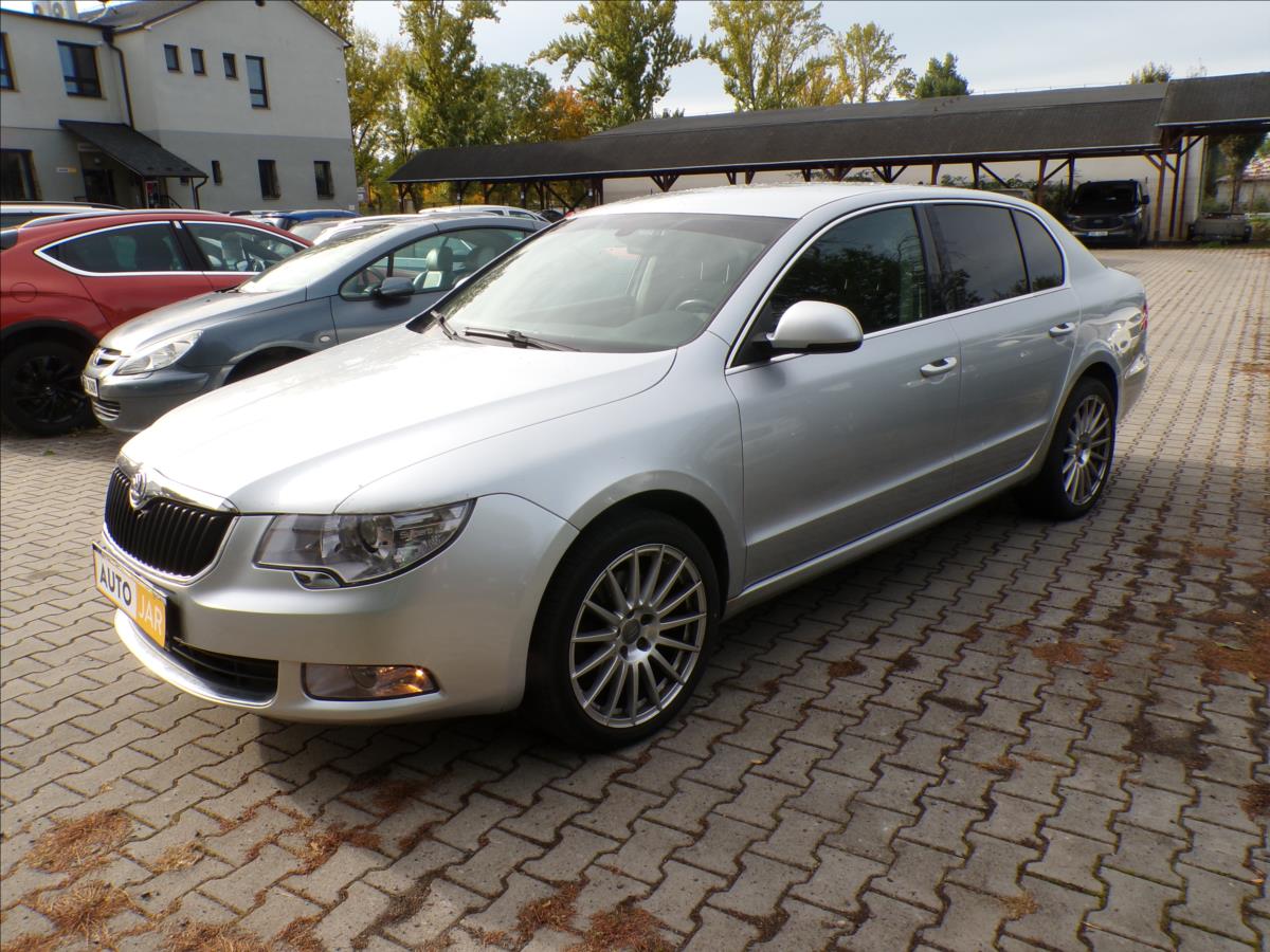 skoda-superb-2-0-tdi-ambition - 2