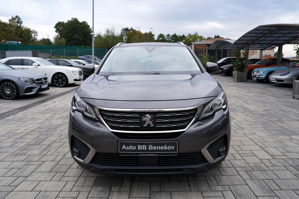 Peugeot 5008 1.6 HDI automat/88KW/7MÍST/ČR