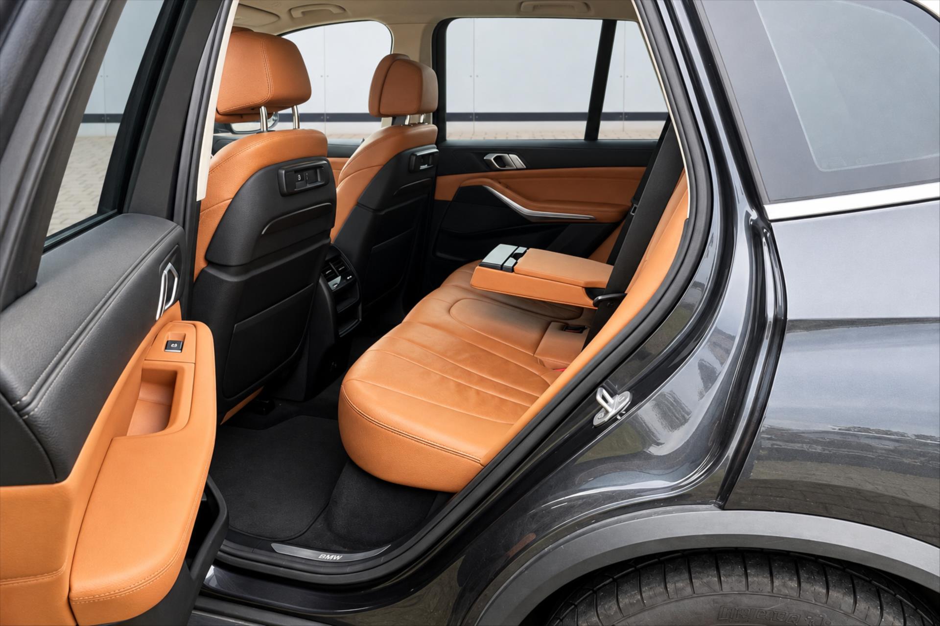 bmw-x5-xdrive-195kw-servisni-kniha-cr - 8