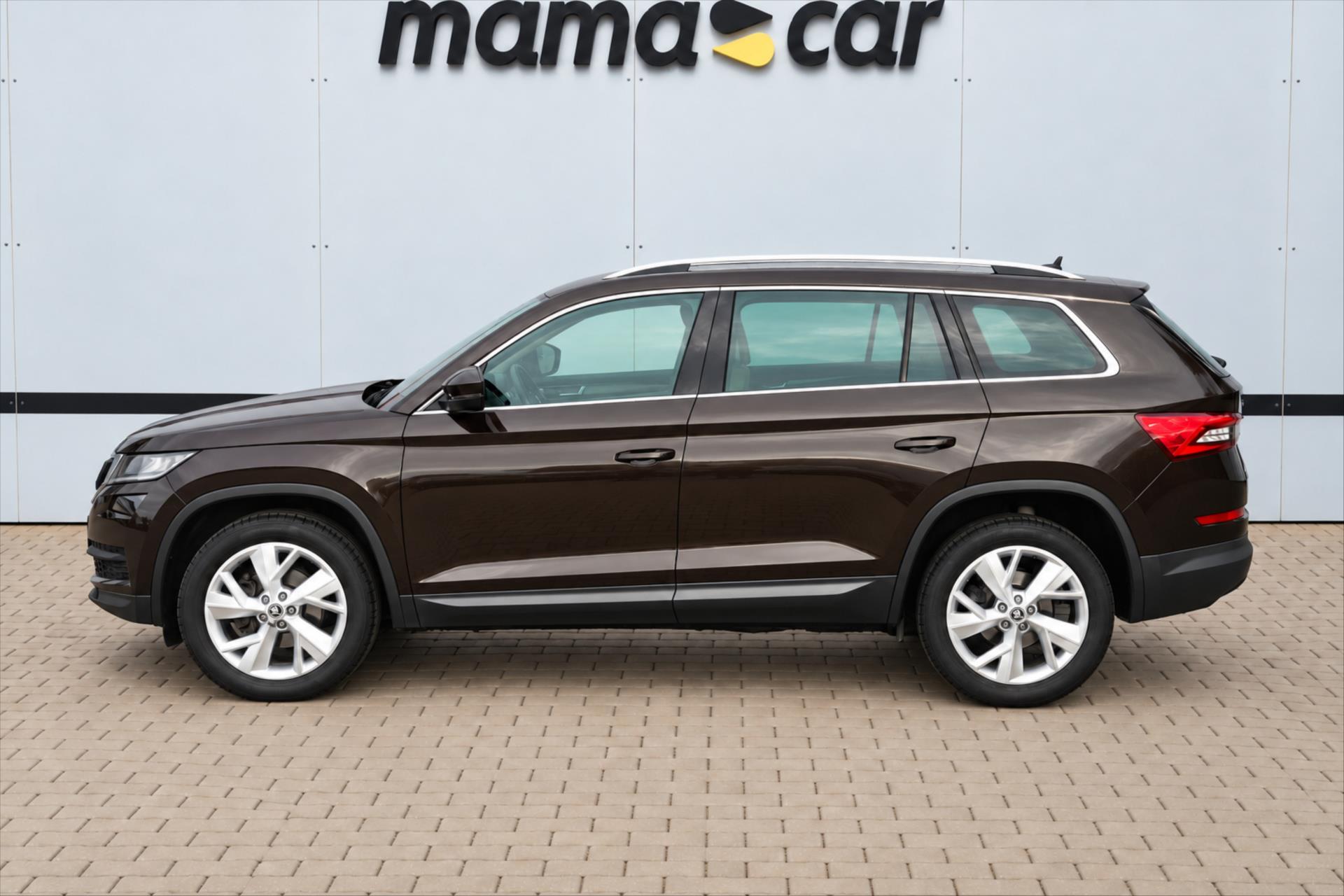 skoda-kodiaq-2-0-tdi-dsg-style-1-maj-dph-cr - 2