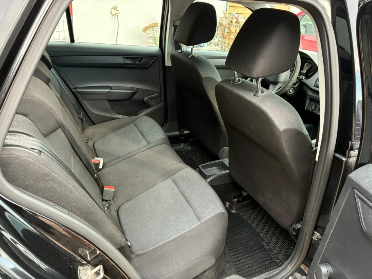 skoda-fabia-1-2-tsi-active-66kw - 9