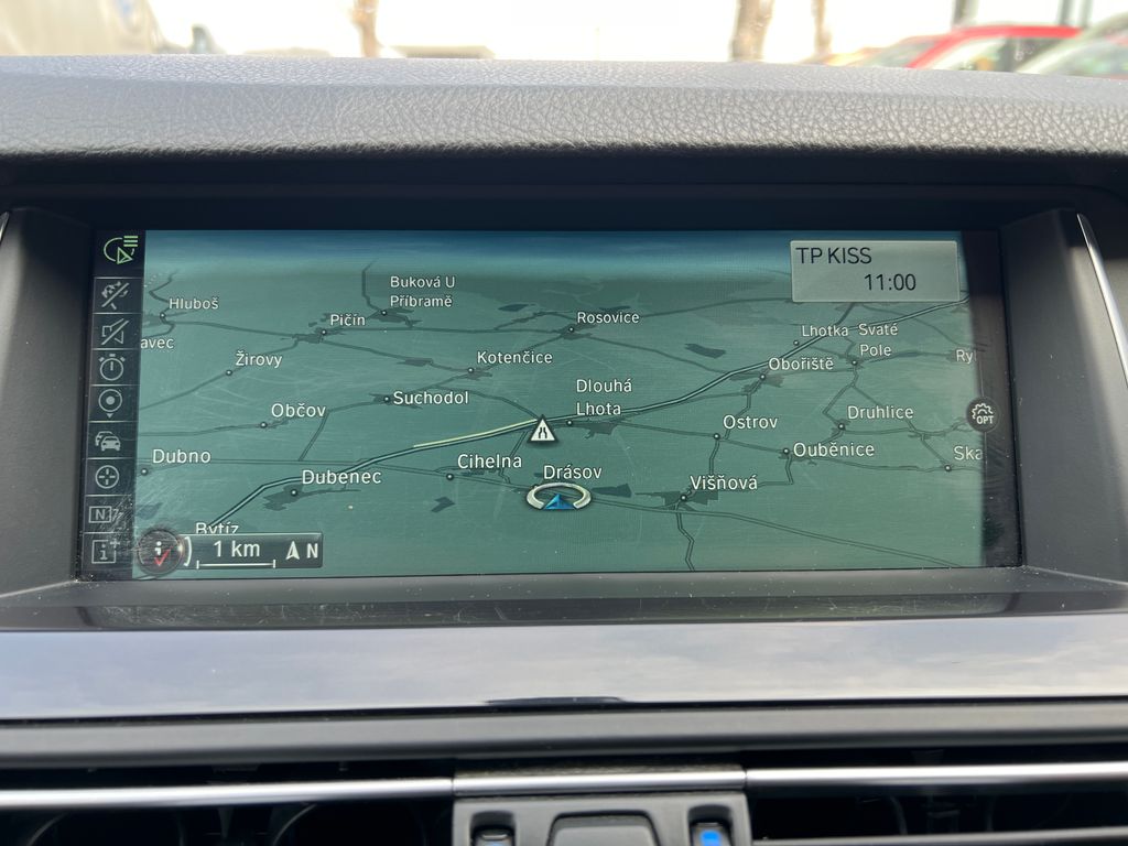 bmw-rada-5-3-0-d-530d-xdrive-4x4-automat - 9