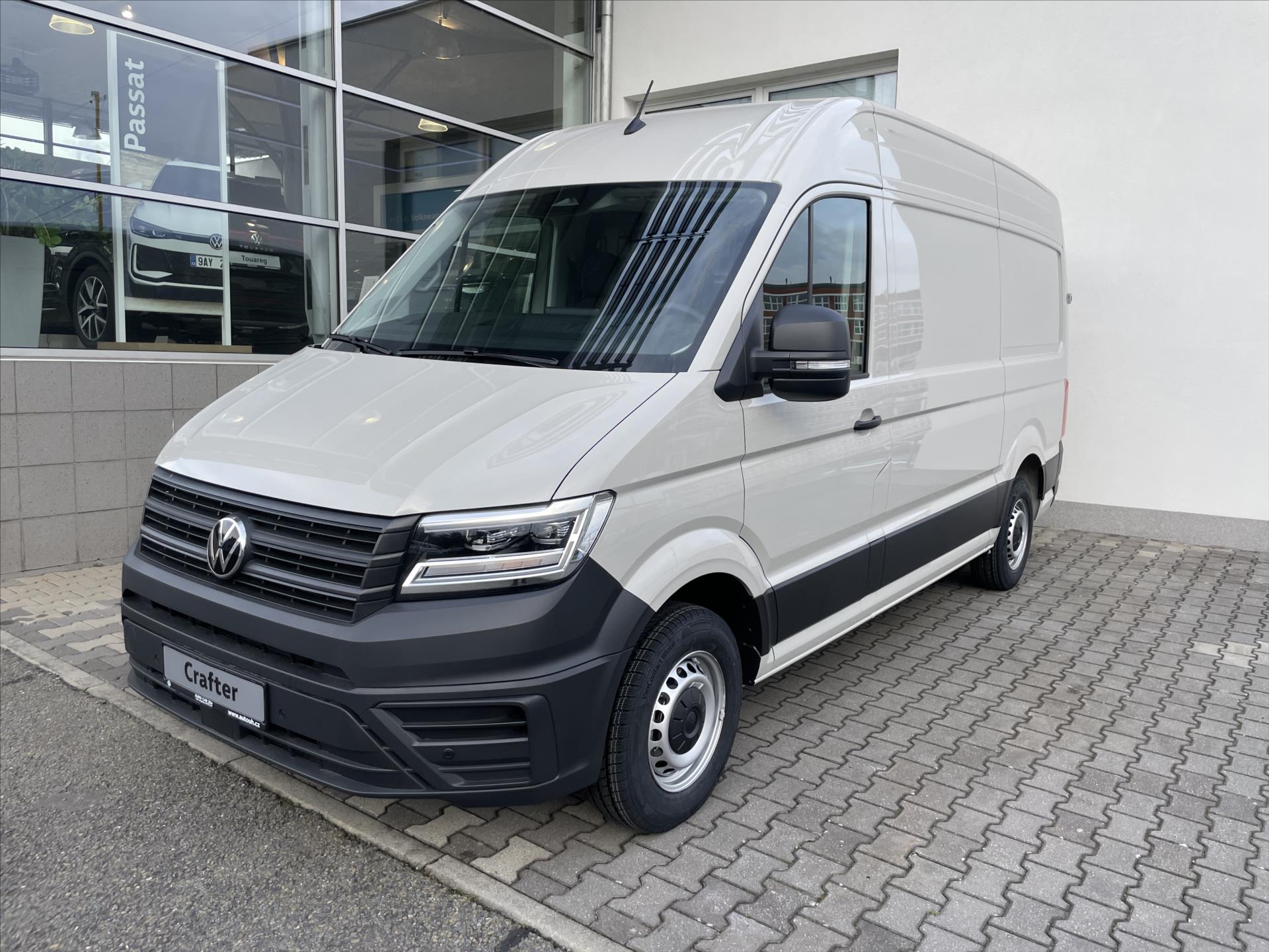 Volkswagen Crafter 35 130kW 8AU FWD SR