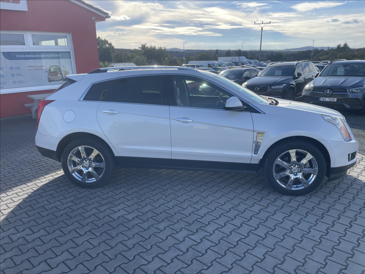 cadillac-srx-3-0-v6-awd-performace-collection - 7