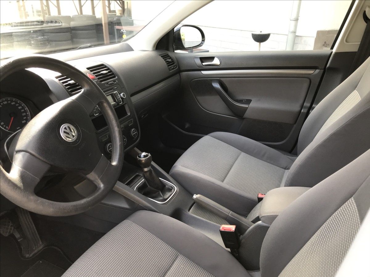 volkswagen-golf-variant-1-6-i-75kw - 8