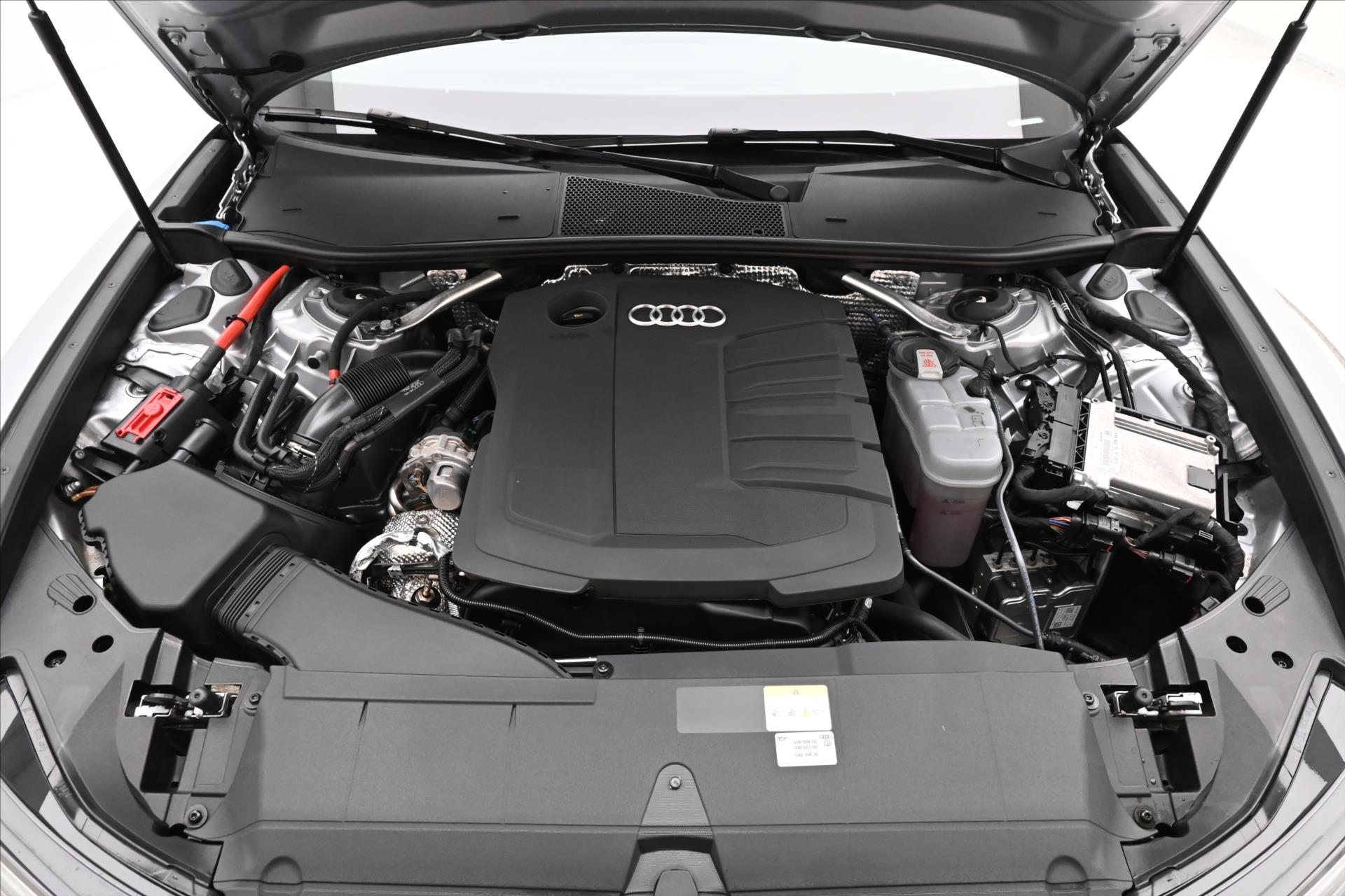 audi-a6-2-0-tdi-150kw-quattro-zaruka-az-5-let - 8