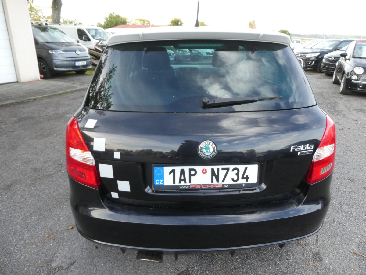skoda-fabia-1-2-tsi-2-x-kola-po-servise - 8