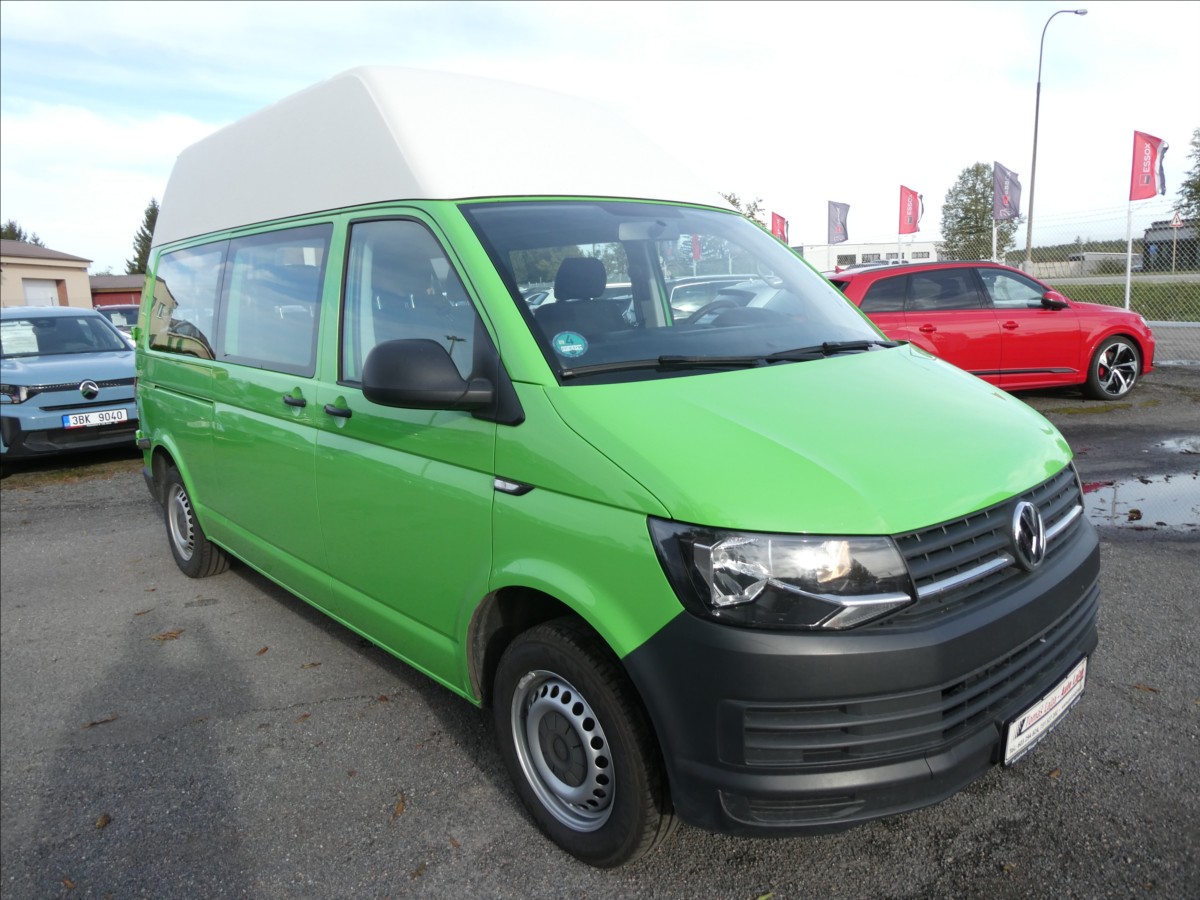 Volkswagen Transporter 2,0 TDi 75kW L2H2,9.míst,2xkola