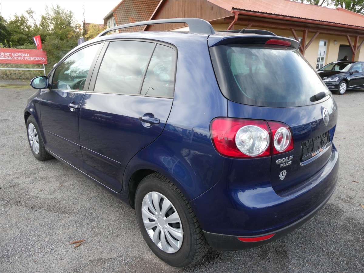 volkswagen-golf-plus-1-4-tsi-90kw-serviska - 4
