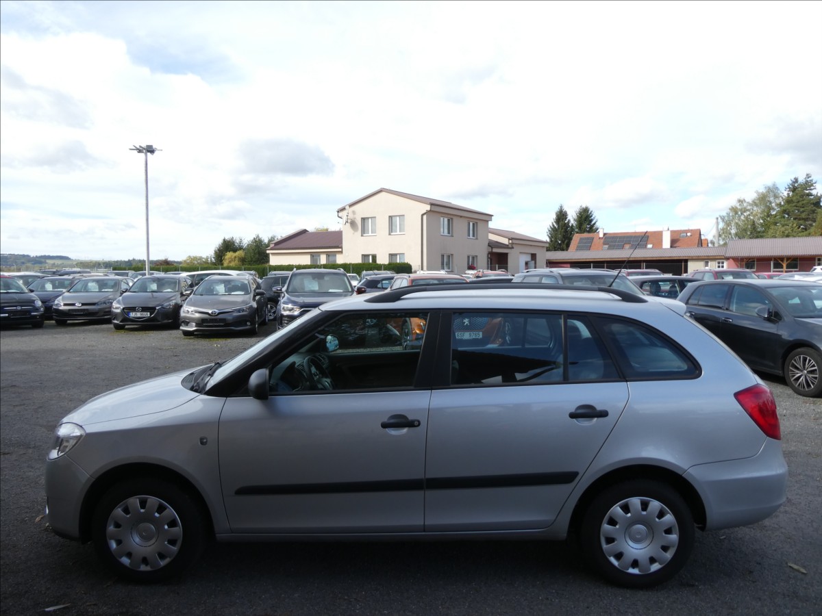 skoda-fabia-1-4-16v-63kw-zaves-serviska - 4
