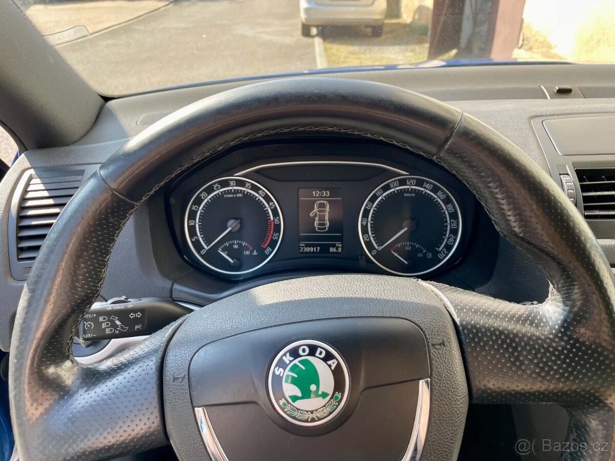 skoda-octavia-2-0-2-rs-tdi-125kw - 3