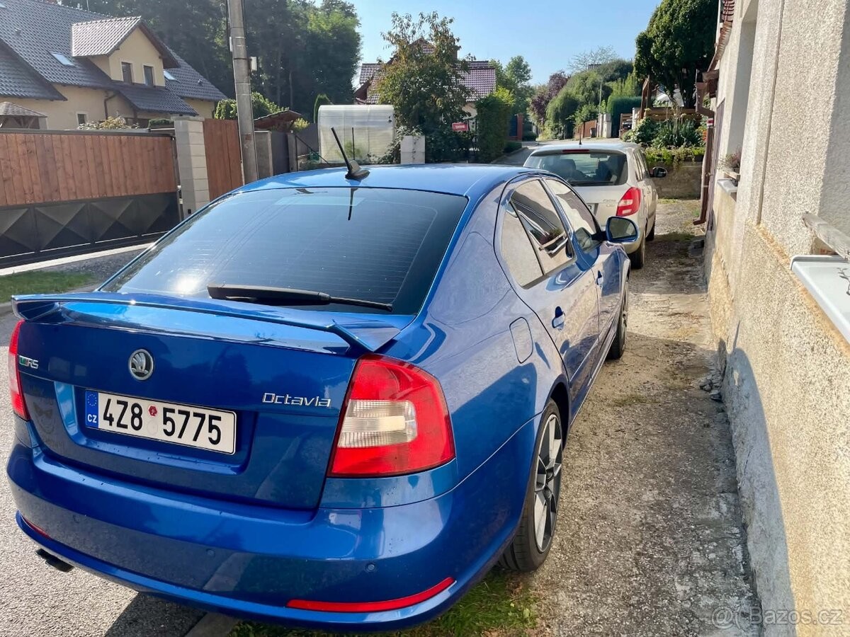 skoda-octavia-2-0-2-rs-tdi-125kw - 8