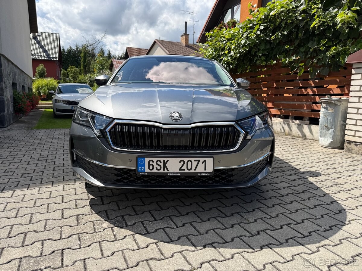 Škoda Octavia 1,5   e-TSI MHEW 110kW Top Selection