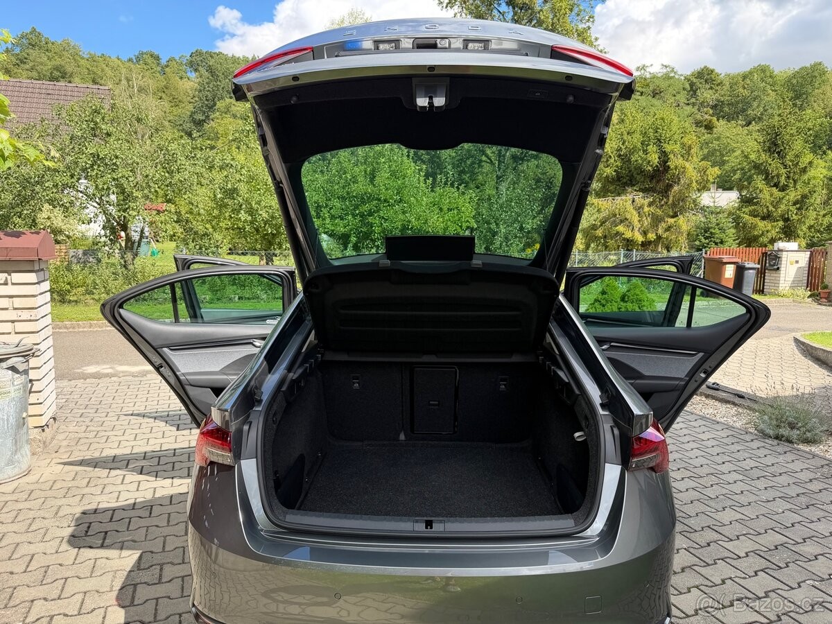 skoda-octavia-1-5-e-tsi-mhew-110kw-top-selection - 8