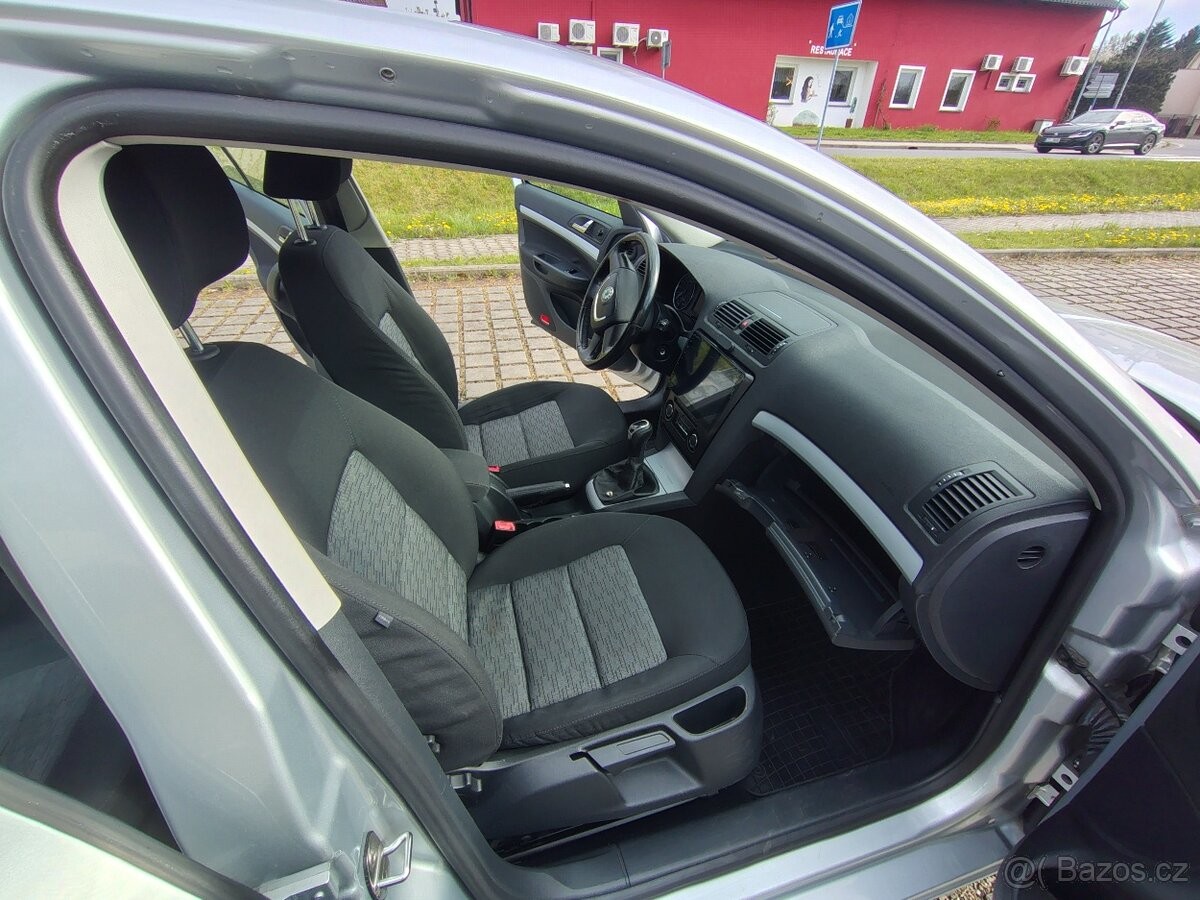 skoda-octavia-1-6-77-kw-2011-stk-10-2028 - 7
