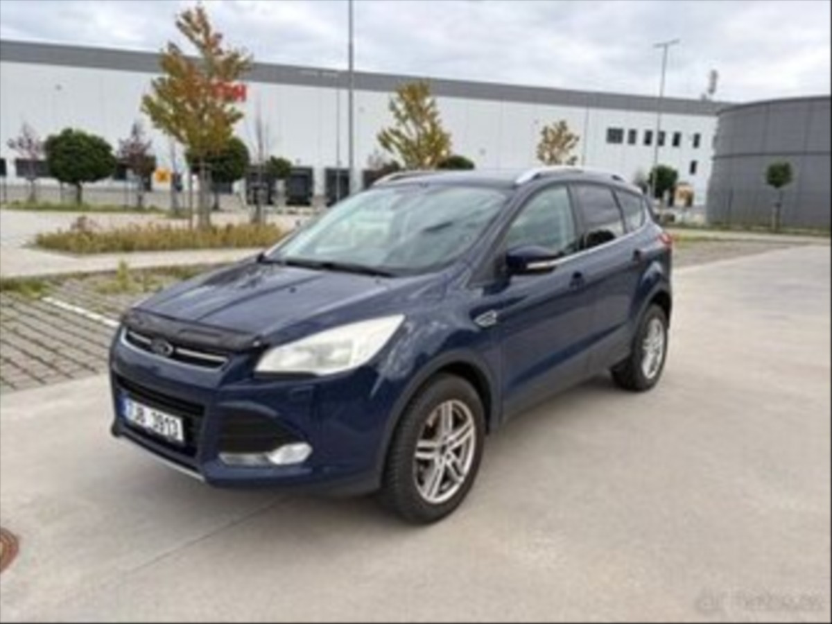 ford-kuga-2-0-tdi-132-kw-4x4-automat - 9