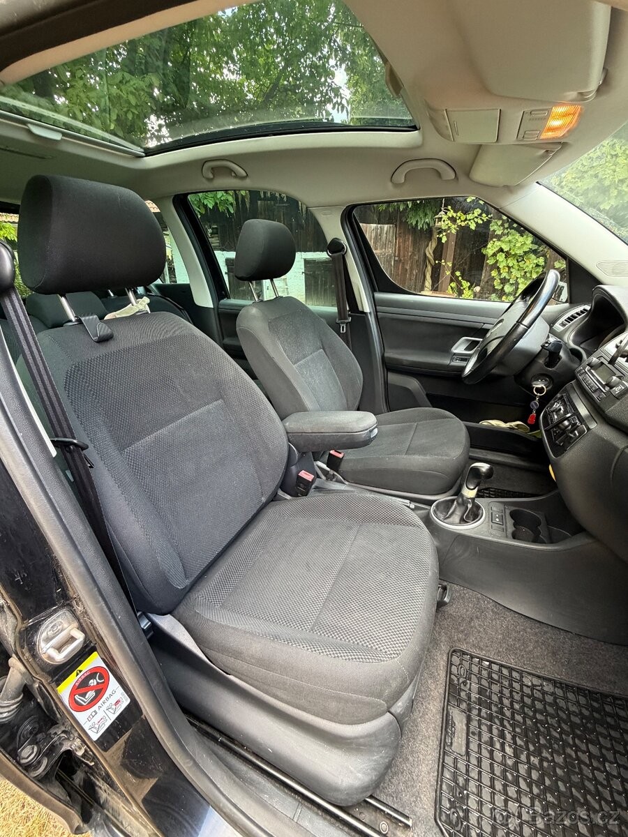 skoda-roomster-1-4-16v-63-kw-lpg-panorama - 7