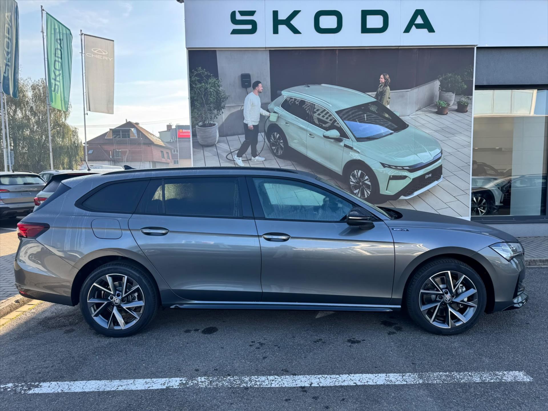 skoda-superb-1-5-tsi-iv-150-kw-sportline - 3