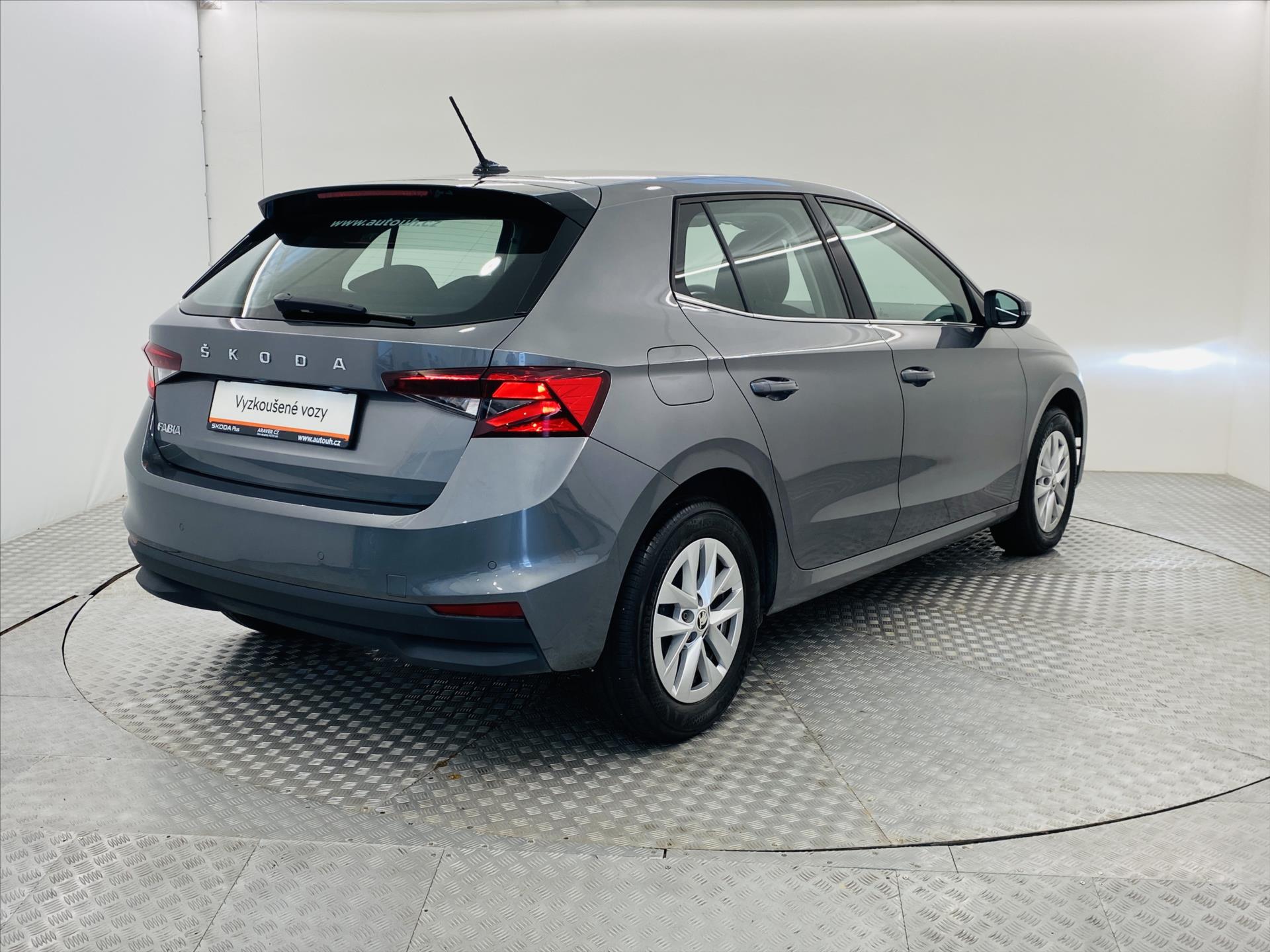 skoda-fabia-1-0-tsi-81kw-style - 1