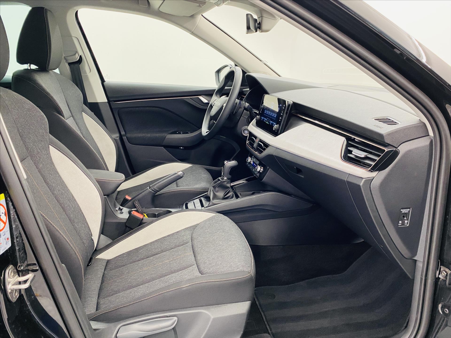 skoda-kamiq-1-0-tsi-85kw-dsg-top-selection - 7