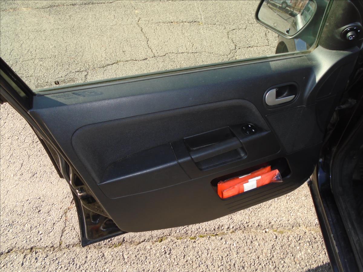 ford-fusion-1-4 - 8