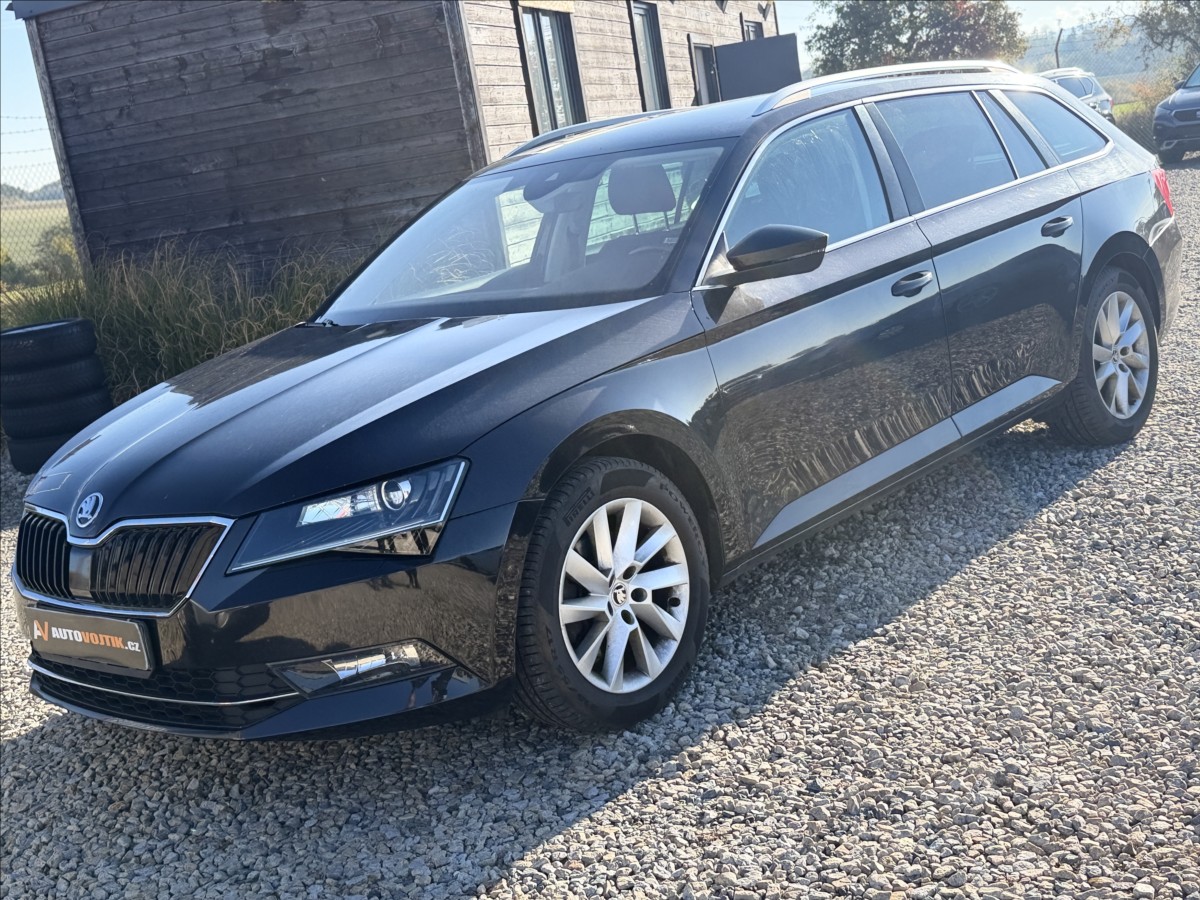 Škoda Superb 1,4 TSI 110kW MANUÁL BI-XENON