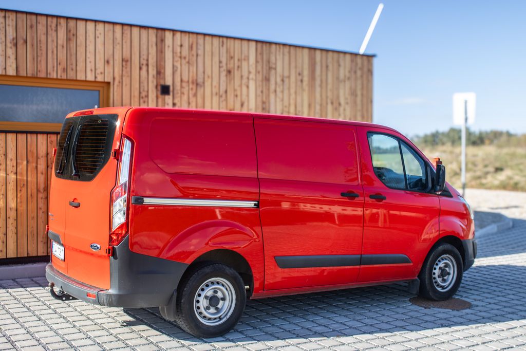 ford-transit-custom - 4
