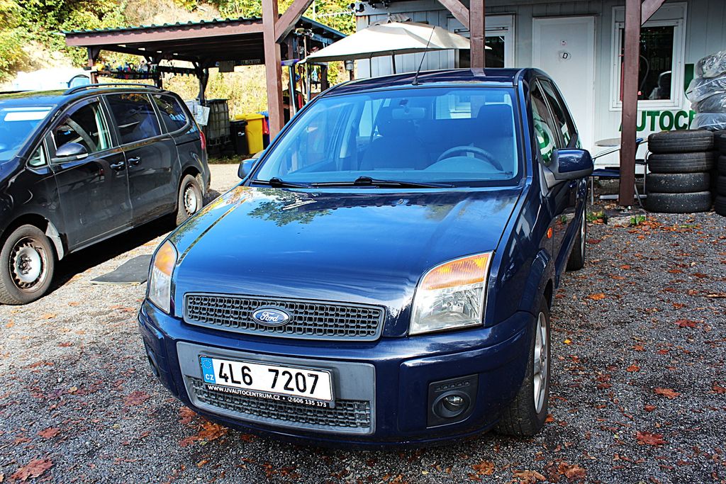 Ford Fusion 1.4i 59 kW klima